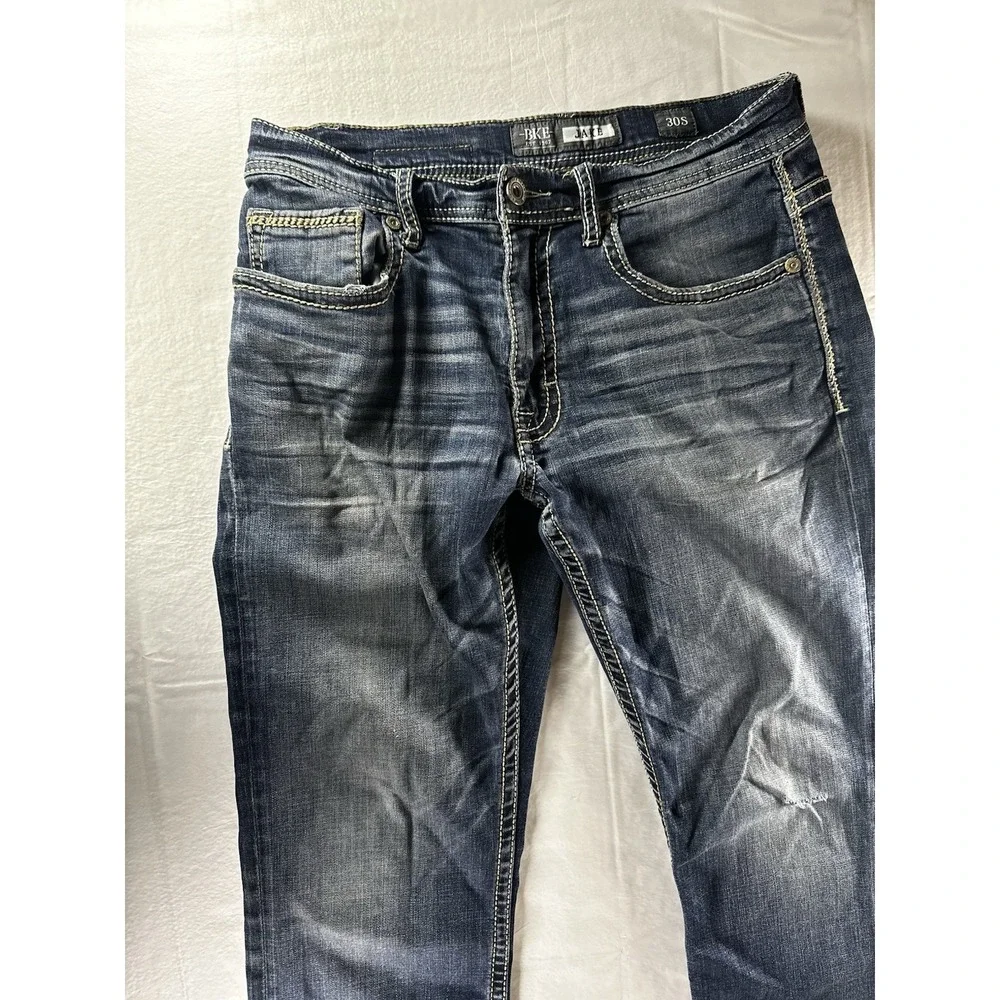 BKE Buckle Jeans Womens 30x30 Blue Denim Jake Straight Distressed Capri Ankle - Picture 11 of 16